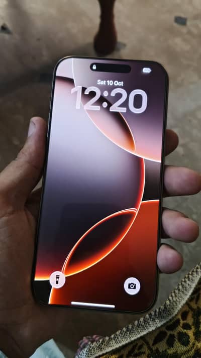 Apple iPhone 16 Pro Max