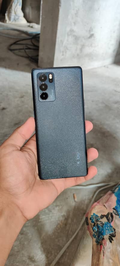OPPO Reno 6 pro 5G