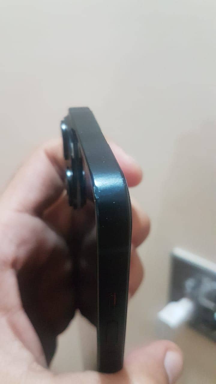 Apple iPhone 14 5