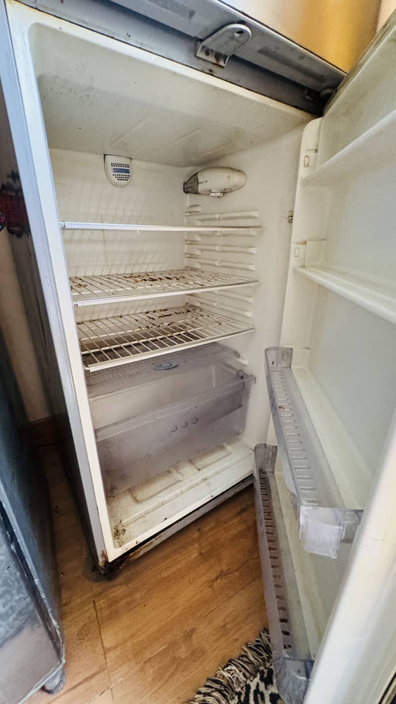 Fridge 3