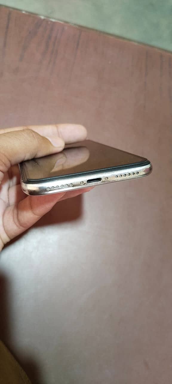 Apple iPhone X 1
