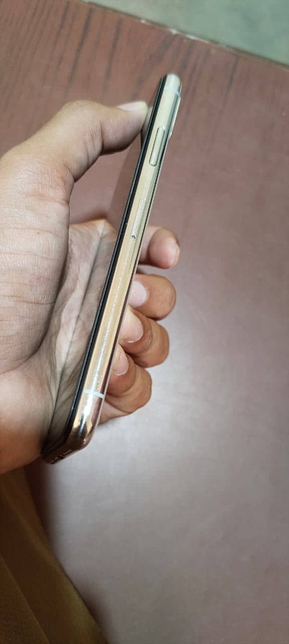 Apple iPhone X 7
