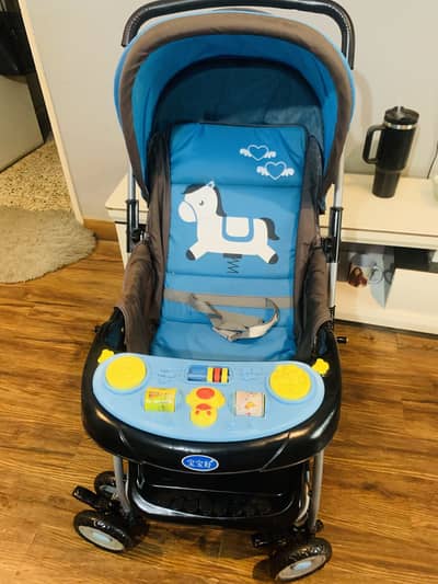 branded  new condition stroller in 10/10 condition easy fold