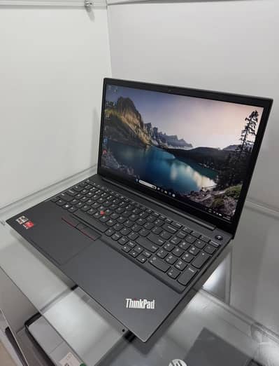 Lenovo thinkpad Ryzen 7 5700 better than i7.12Th Genration