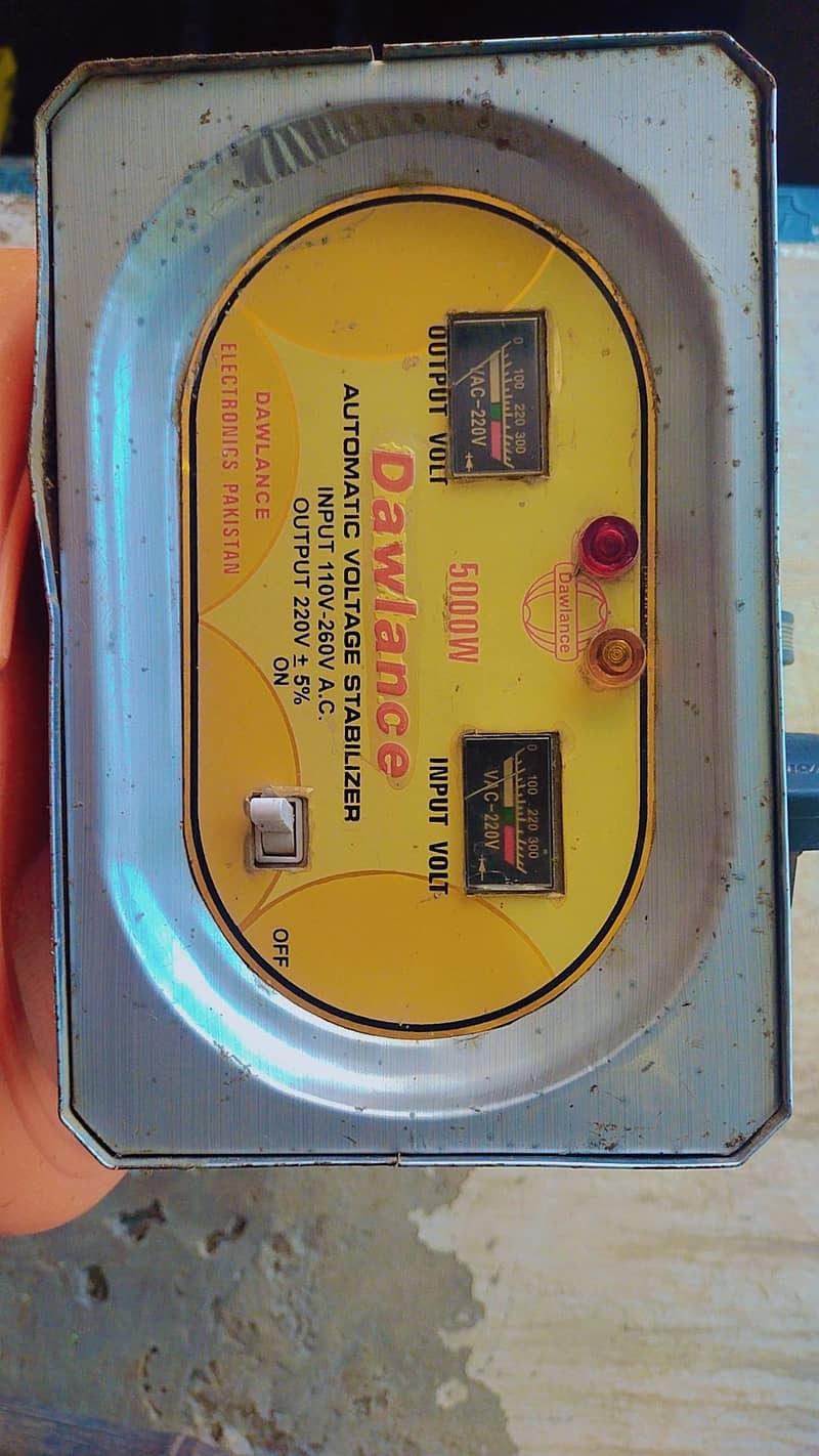 stabilizer 5000 watts 0