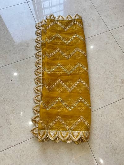 maryum and maria  dress