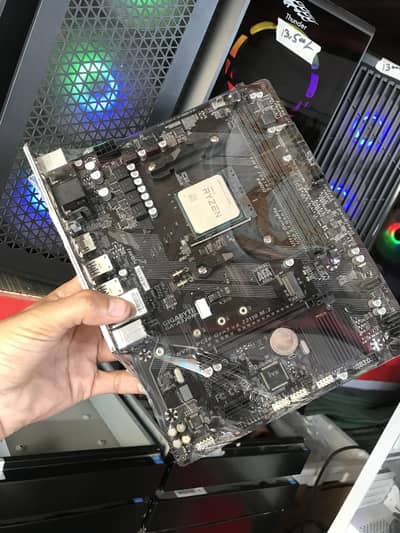 Ryzen 5 3600 pkg , motherboard A320M gigabyte, 1nvme slot,2ram slots,,