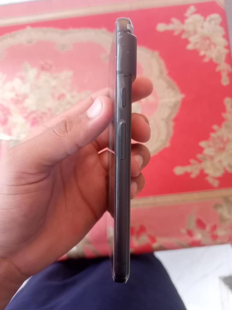 Google Pixel 8 128GB PTA Approved 3