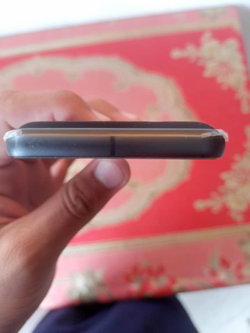 Google Pixel 8 128GB PTA Approved 4
