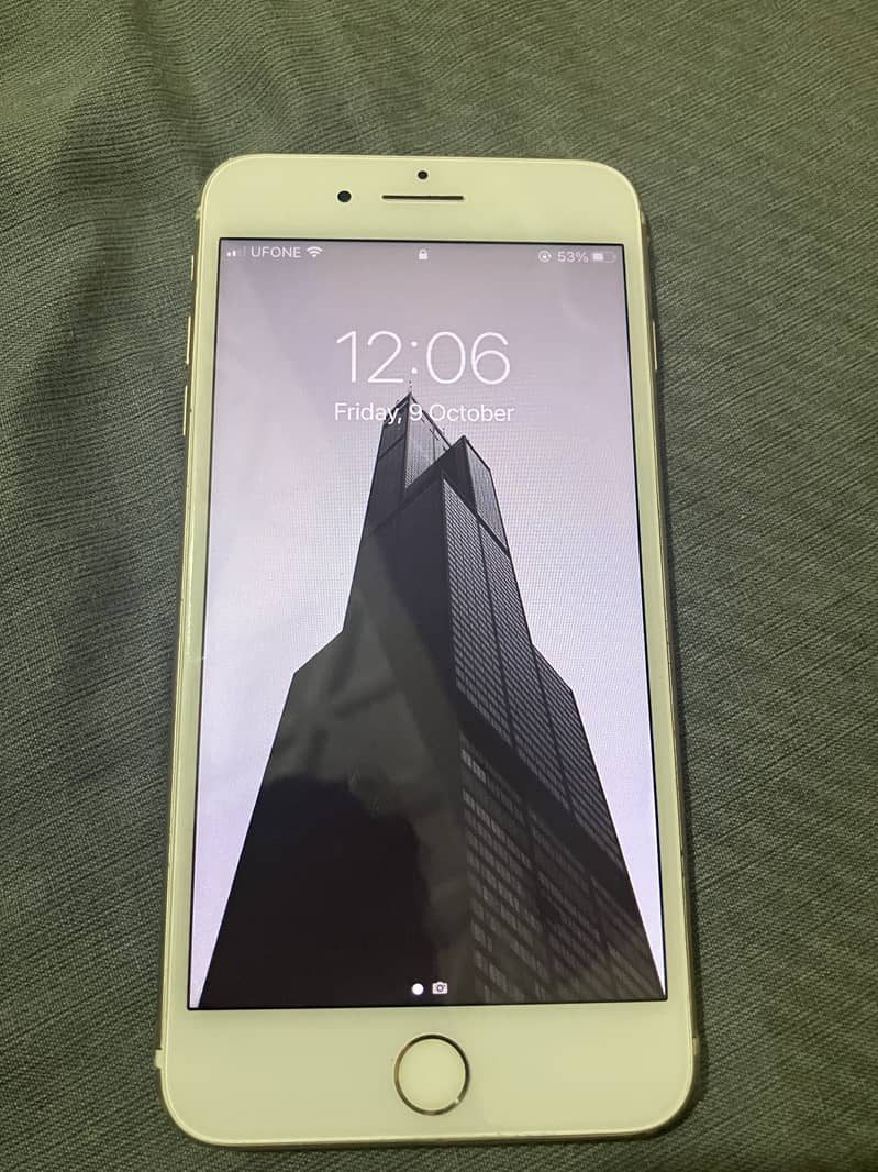 Apple iPhone 7 Plus 3