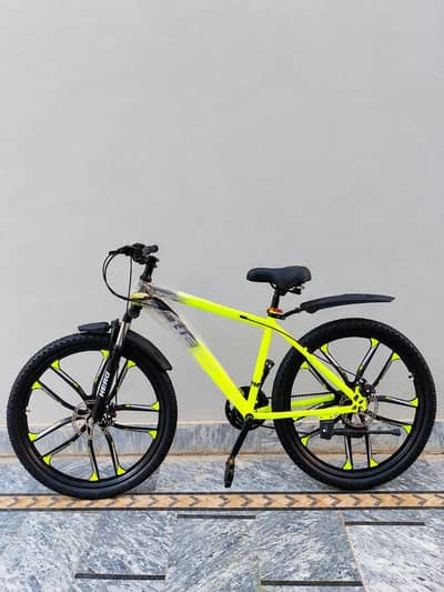 imported sports MTB bicycle  0339/202/4033