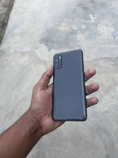 Infinix Note 7 Lite 4gb 128gb only mobile