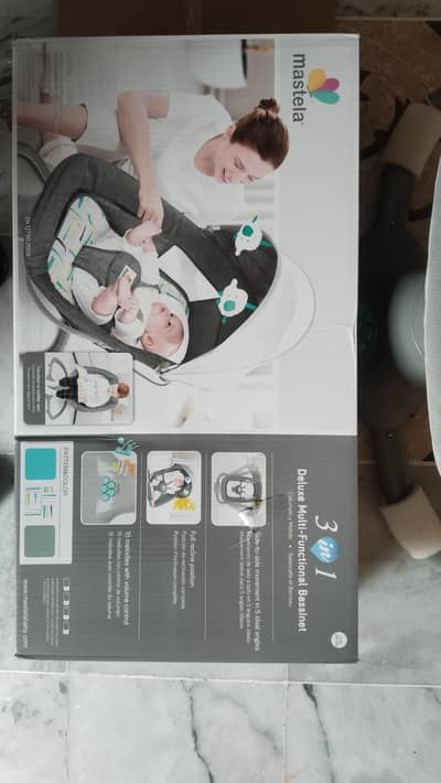 Mastela 3 in 1 Baby Swing Bassinet
