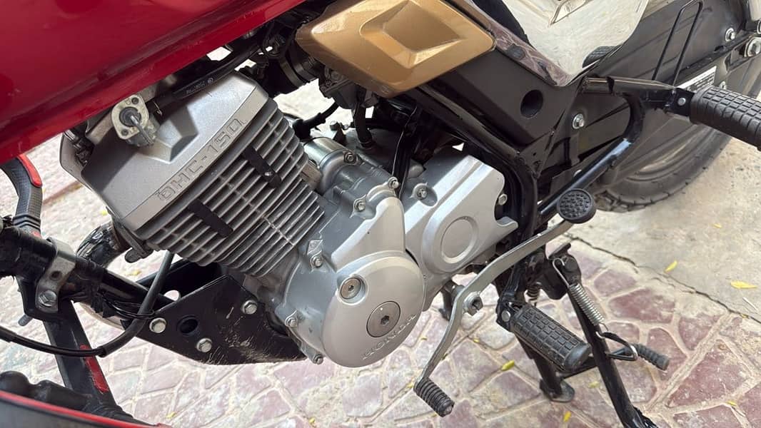 Honda CG 150 11