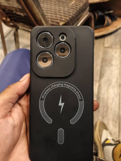 Infinix Hot 40