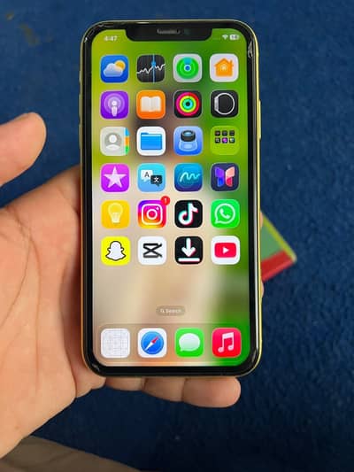 Apple iPhone 11