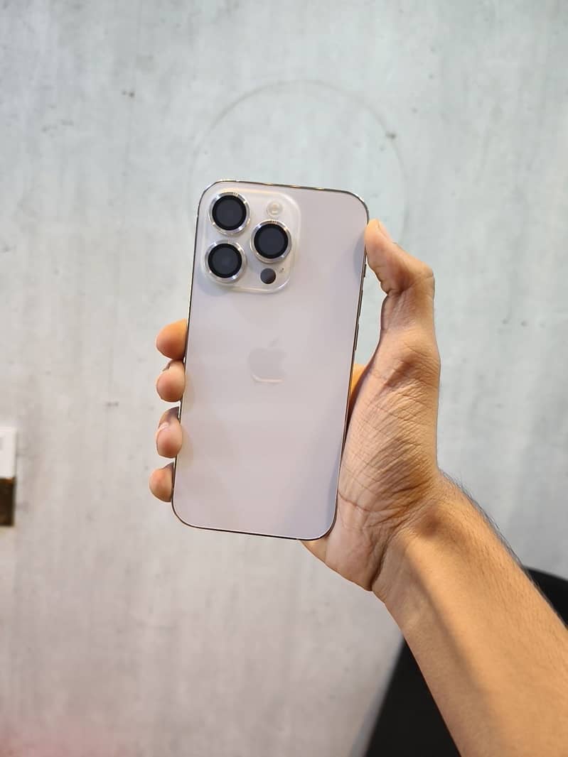 Apple iPhone 14 Pro 3