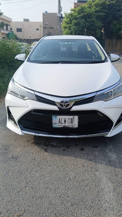Toyota Corolla Altis Grande 1.6 (2018) – Premium Condition