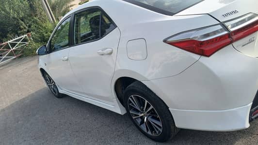 Toyota Corolla Altis  1.6 (2018) – Premium Condition