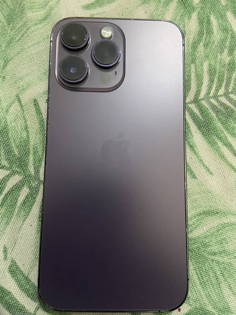 Apple iPhone 14 Pro Max 0