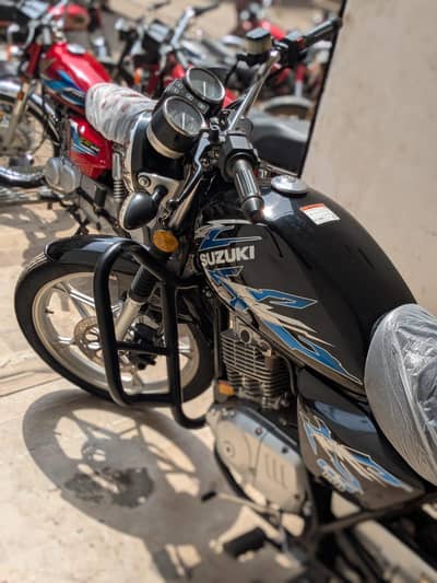 Suzuki GS-150se