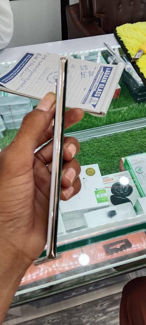 Infinix Zero 30 1