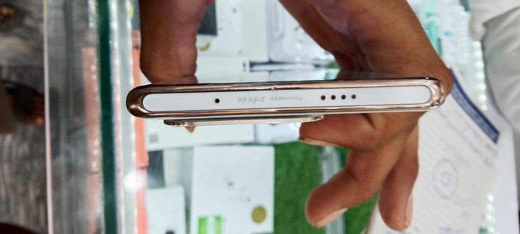 Infinix Zero 30 3
