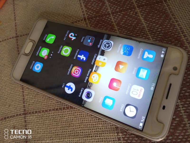 OPPO A57 1