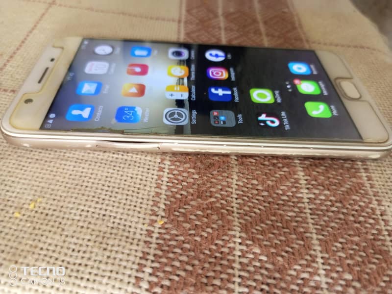OPPO A57 3