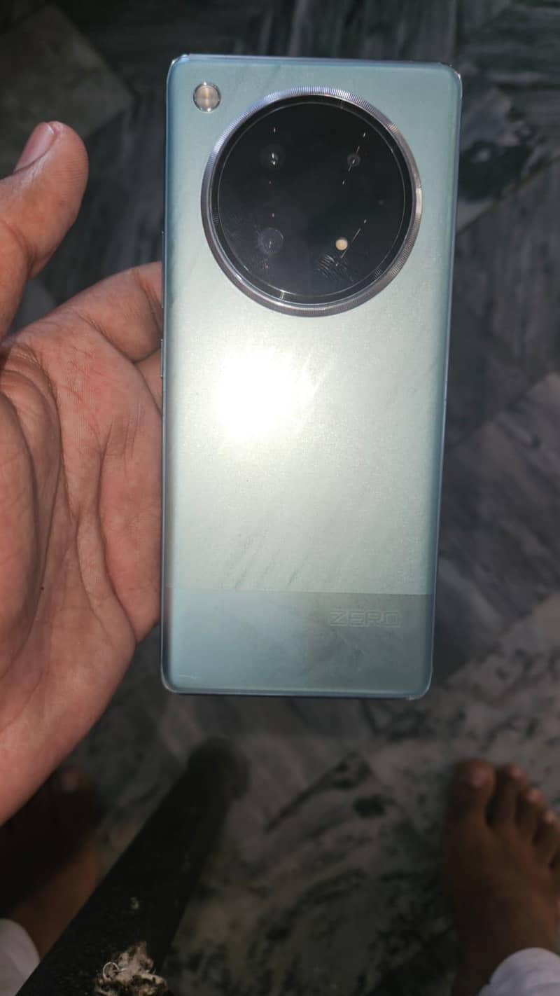Infinix Zero 40 6