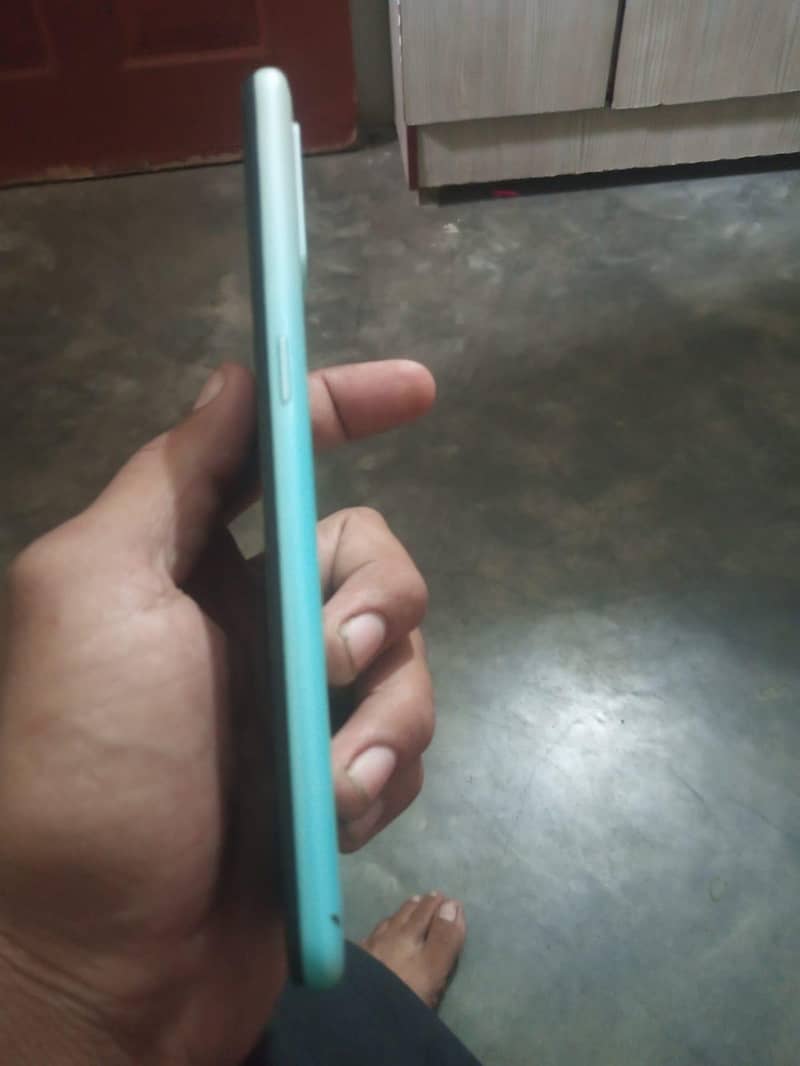 OPPO A31 3
