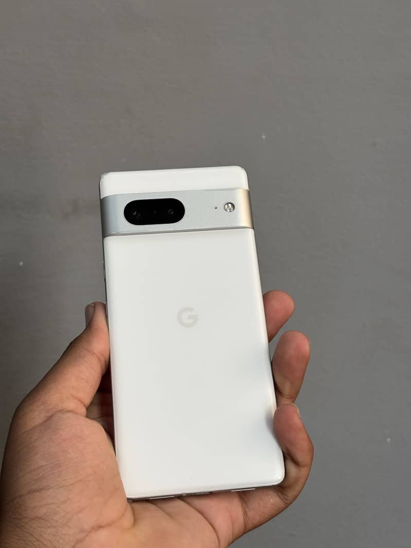 Google Pixel 7 3