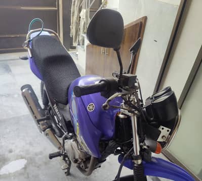 Yamaha YBR 125G Model 2018 Blue Colour Genuine Condition Lahore Number