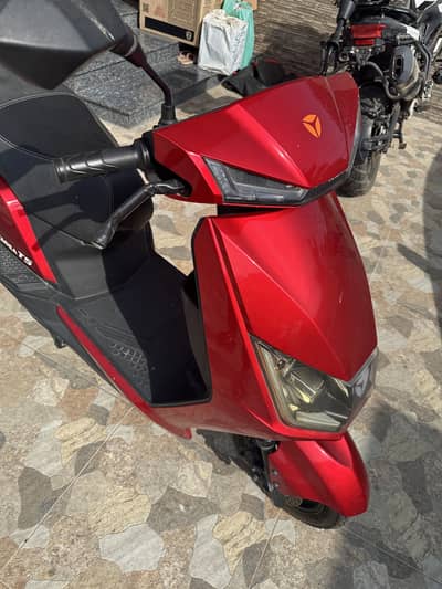 Very low mileage, excellent condition scooty for sale