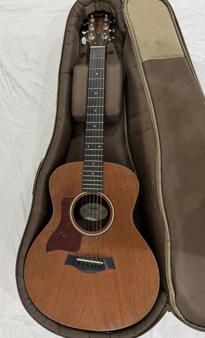 Taylor Gs Mini Acoustic Guitar (Mahogany)