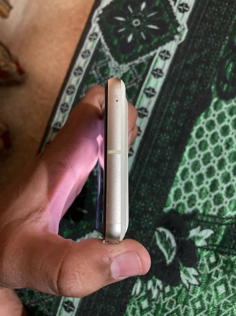 Google Pixel 7 3
