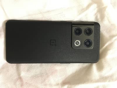 One Plus 10 Pro
