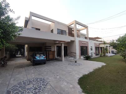 1.5 Kanal Upper Portion Prime Location New Garden Town