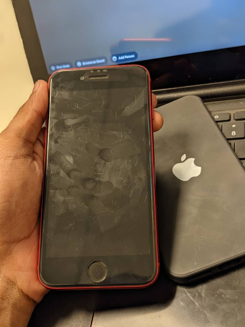 Apple iPhone SE 6