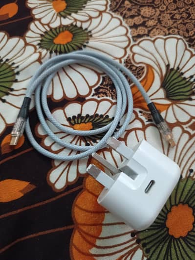 iPhone adapter