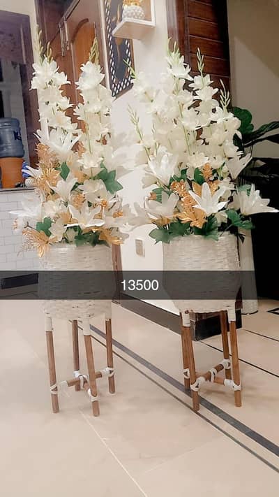Artifical plants with ports