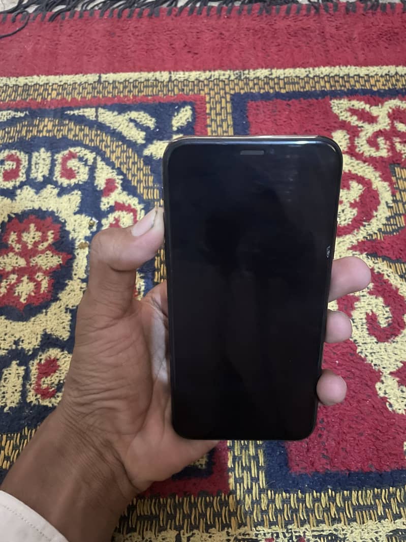 Apple iPhone X 3