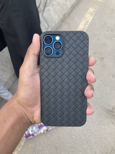 iPhone 12 Pro Max f/u exchange possible with any good mobile