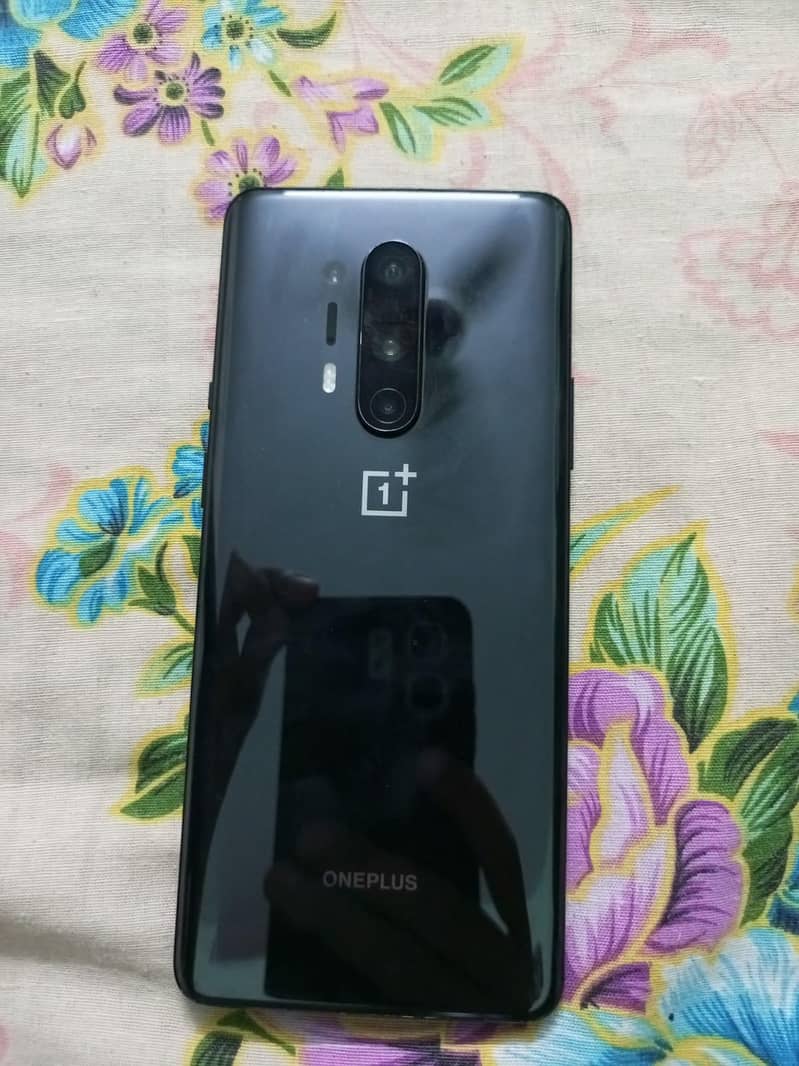One Plus 8 Pro 0