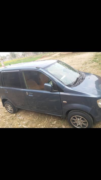 Mitsubishi Ek Wagon 2013