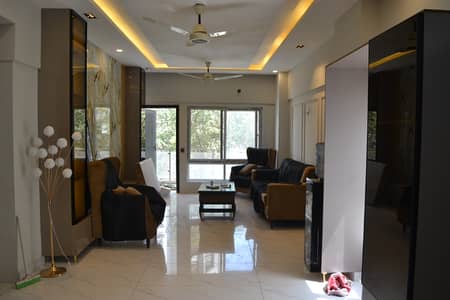 Bath Island, 2550 Sqft 4 Bed Apartment for Sale.