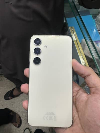 Samsung Mobile S24