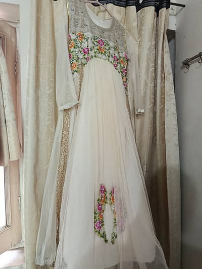 3 piece off white maxi with trouser and net dupatta