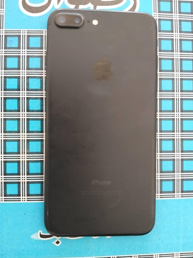 Apple iPhone 7 Plus 0