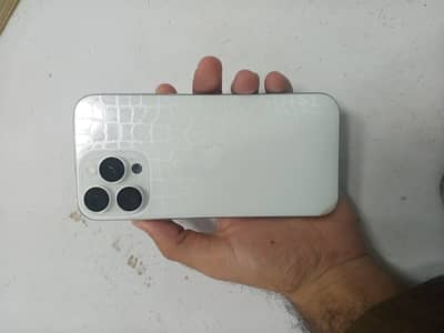 Apple iPhone 16 Pro Max 256 gb  mdm clear